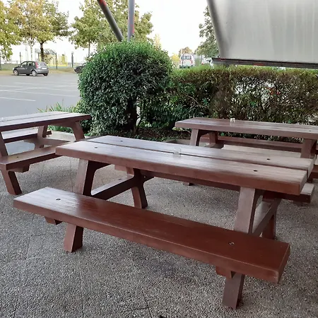 Unisotel Ex F1