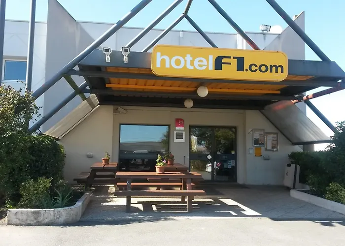 Hotelf1 Saintes